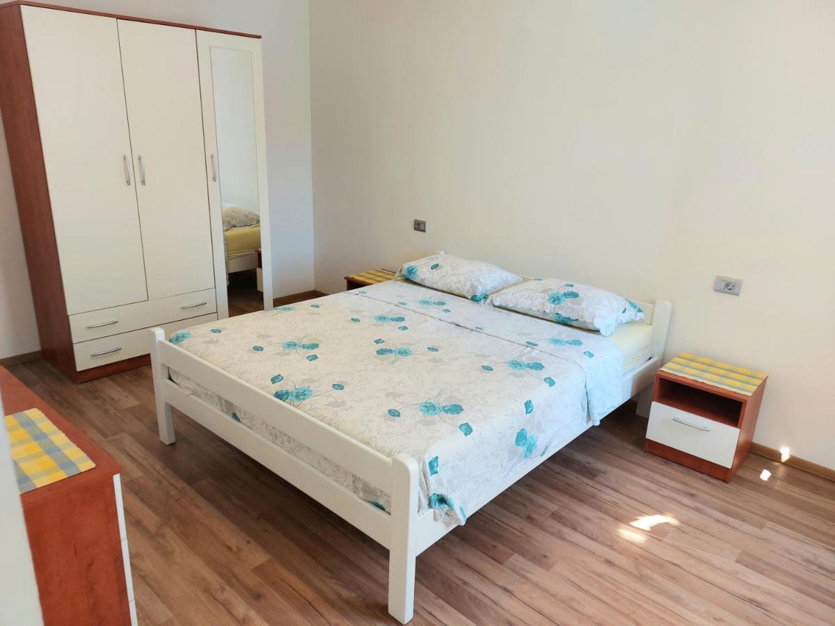 Apartment Irma Pula Eksteriør billede